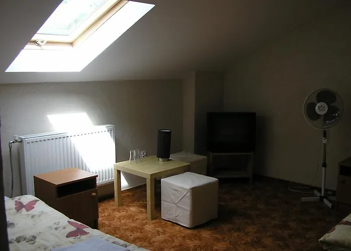 Zajazd Zielony Gosciniec Sarnów